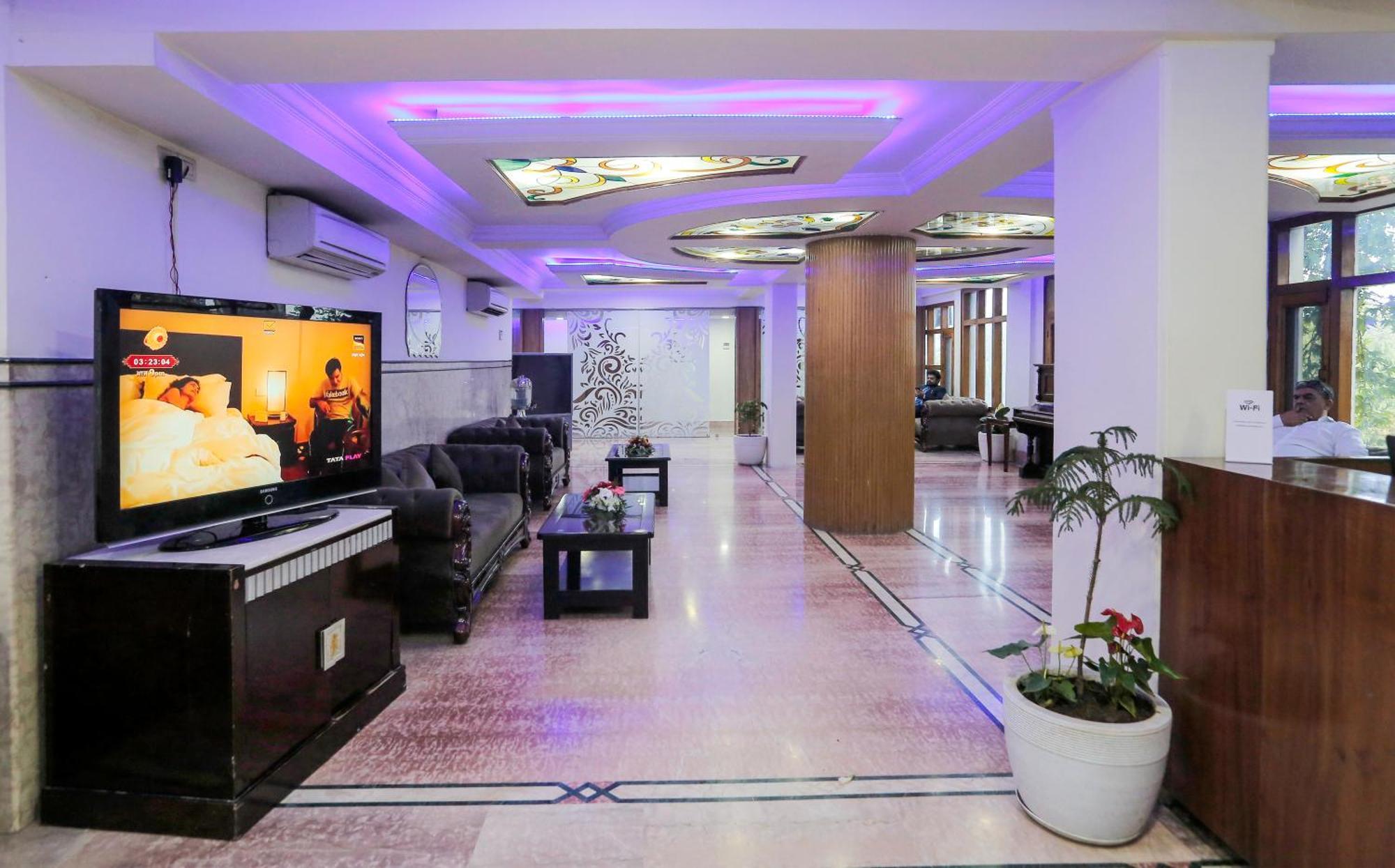 Hotel The Residency Srinagar Extérieur photo